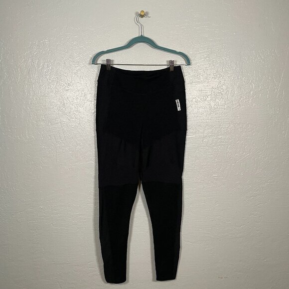 Gymshark Women L Black Textured Sculpting Leggings Pocket Athletic Workout - Picture 1 of 9